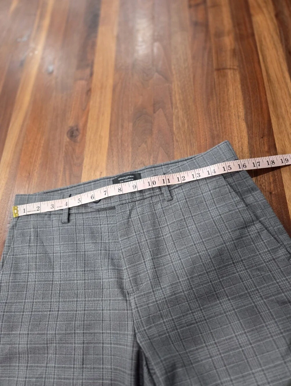 Banana Republic Grayson Slim Tapered Gray Plaid Dress Pants Size 30 X 32